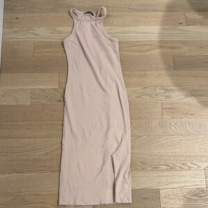 Elegant Sleeveless Beige Dress